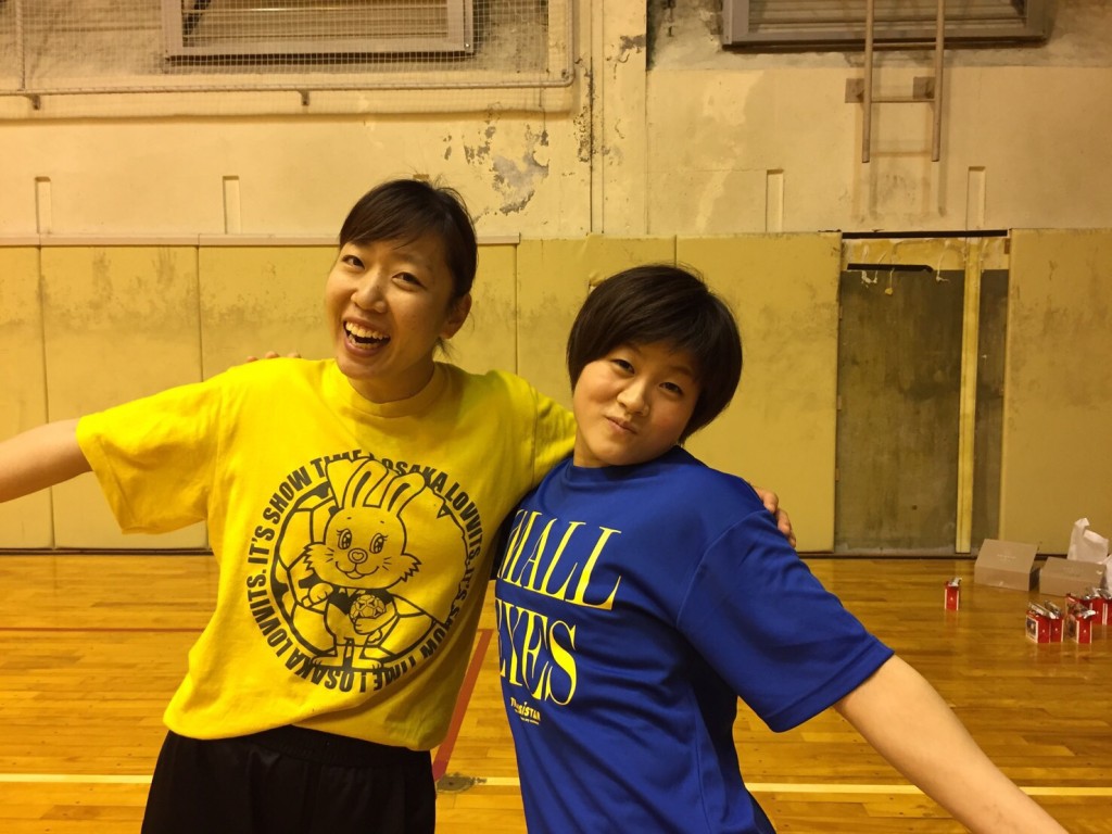 ２０１２年 大阪ミナミ選抜のユニホーム S__25976845-1024x768.jpg